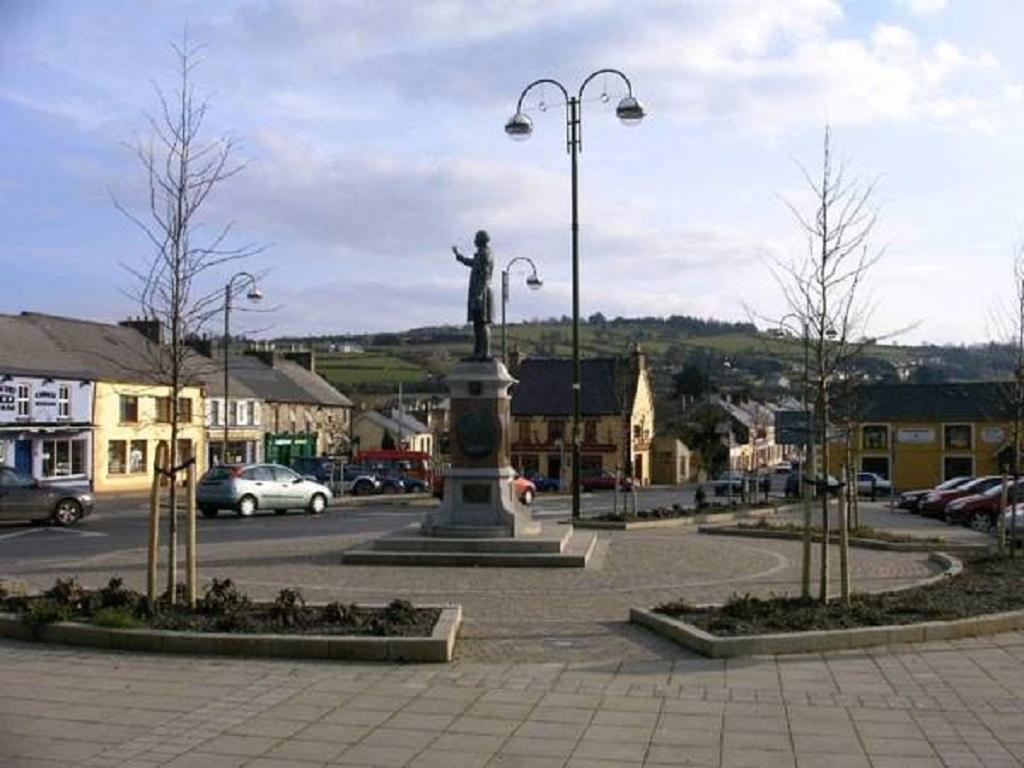 Jack O'Rourke'S Bar & Accommodation Abbeyfeale Exteriör bild